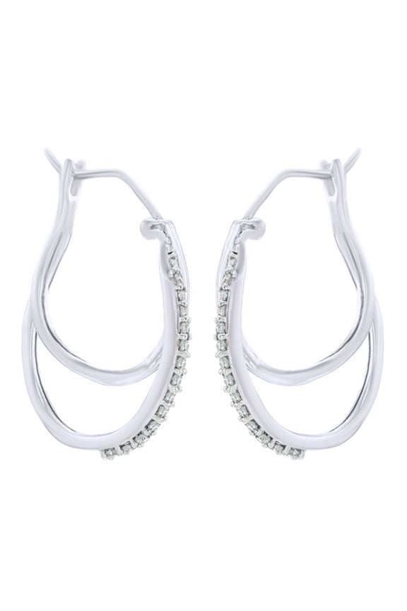 White Natural Diamond Interlocking Hoop Earrings in 10K White Gold (0.25 Cttw )