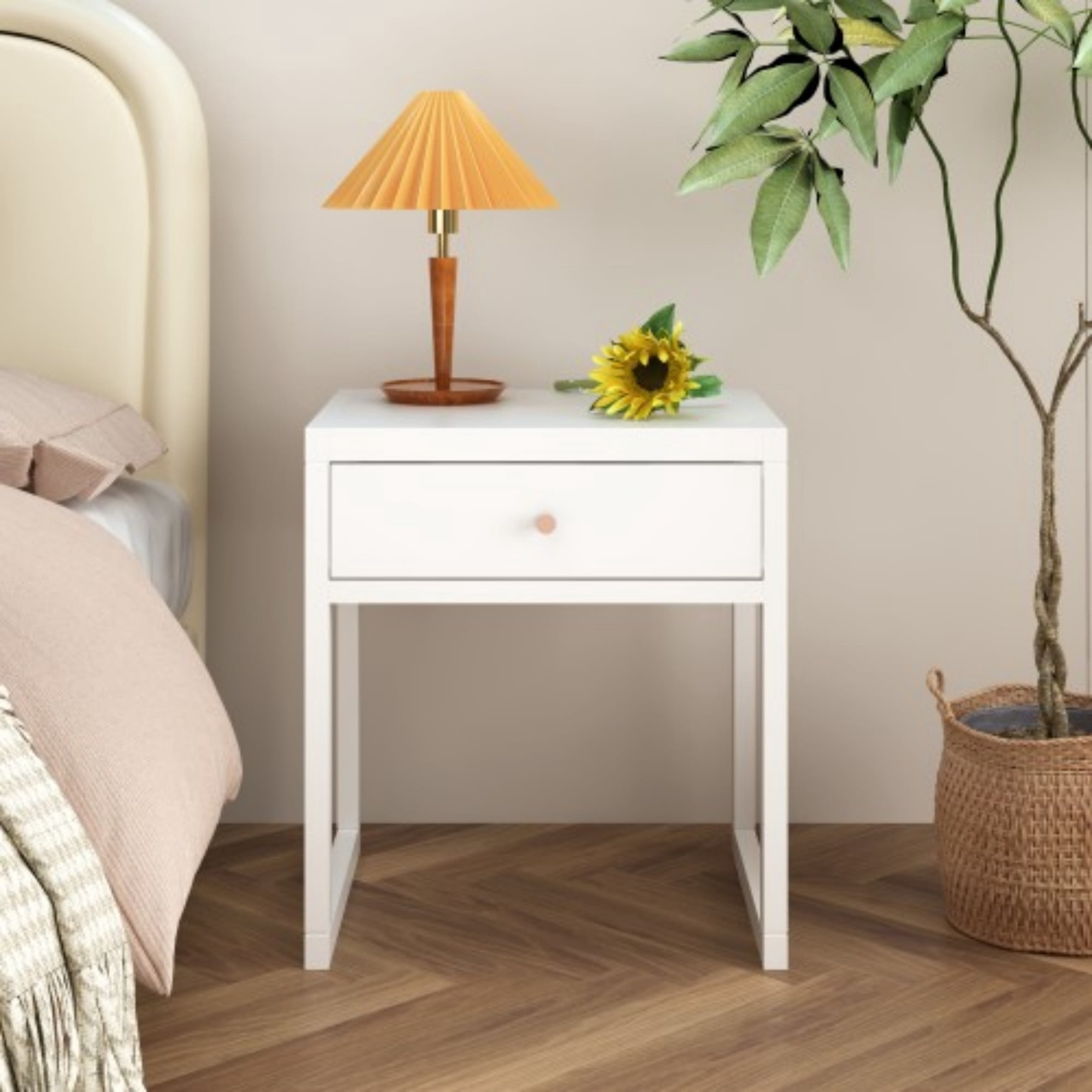 White Nightstand with Drawer,End Table,Bedside Table with Wood Handle for Small Spaces,Bedroom,Apartmen