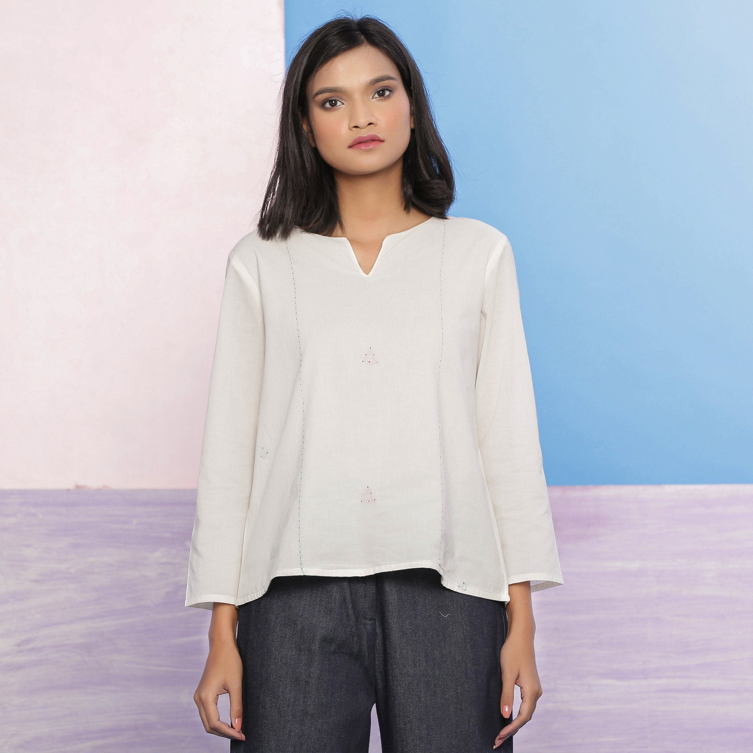 V-NECK TOP WITH SPLIT BACK SOLID WHITE
