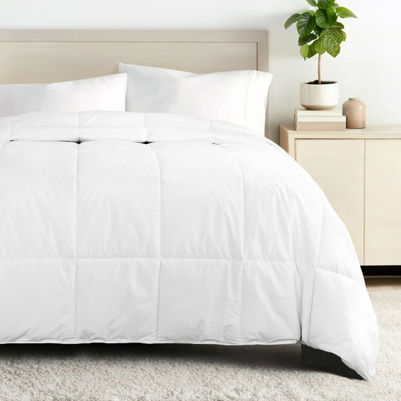 White Queen Cotton Comforter - 300 Thread Count by Comfort Canopy