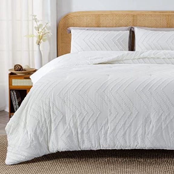 White Queen Size Comforter Sets 3 Pieces Lightweight Chevron Tufted Bedding Comforter Set Fluffy Down Alternative Comforter Bed Set Gift Choice 90x90In Comforter and 2 Pillowcases