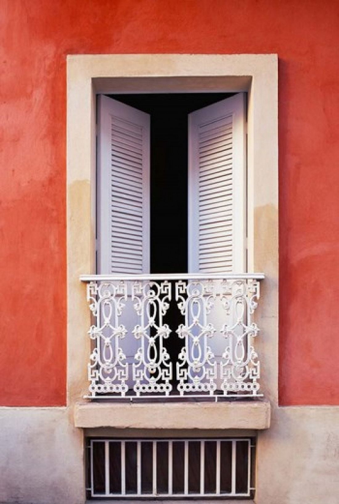 White Shutters Old San Juan Puerto Rico Canvas Art - Tom Haseltine DanitaDelimont (18 x 26)