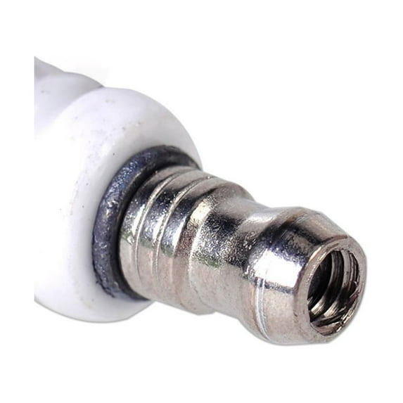 White Single Claw Spark Plug A7TC Scooter Motorcycle Spark Plug CG125 A7TC D8TC Spark Plug