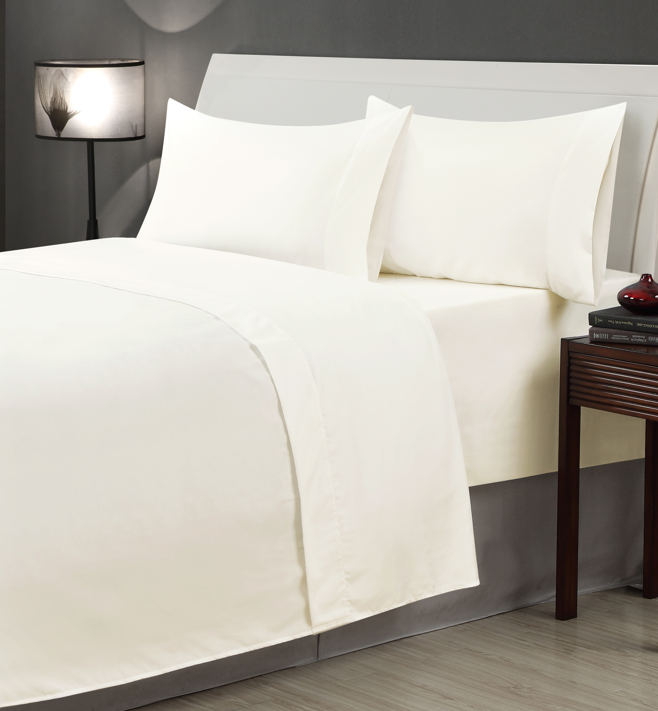 White Solid Sheet SetQueenWhite