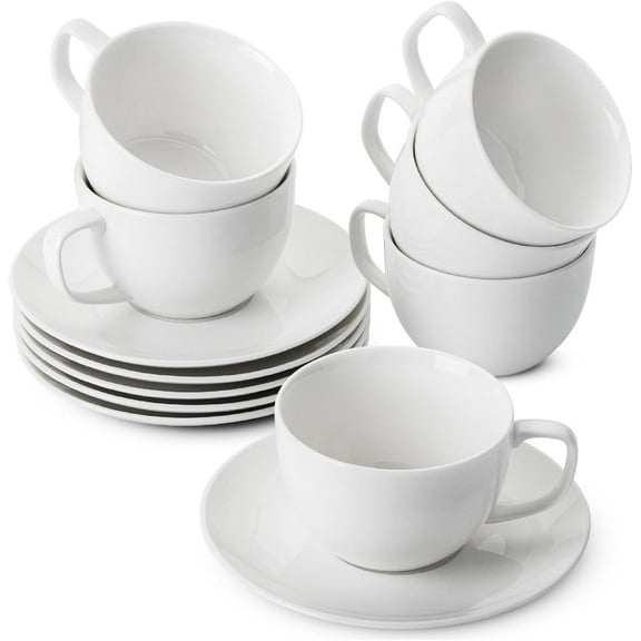 Ceramic teacup and saucer for adults