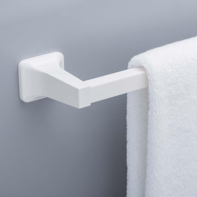 White Towel Bar Replacement 24 In. L Plastic