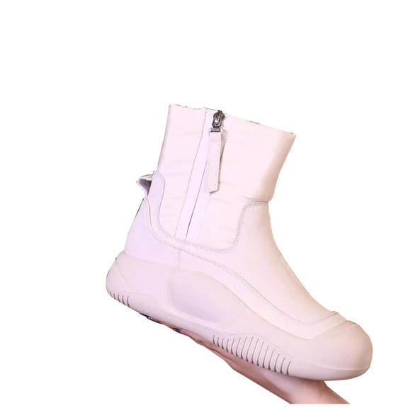 White Women S Insulated Winter Footwear With Soft Interior And Round Toe For All Day Warmth In Chilly Environments And Casual Outings