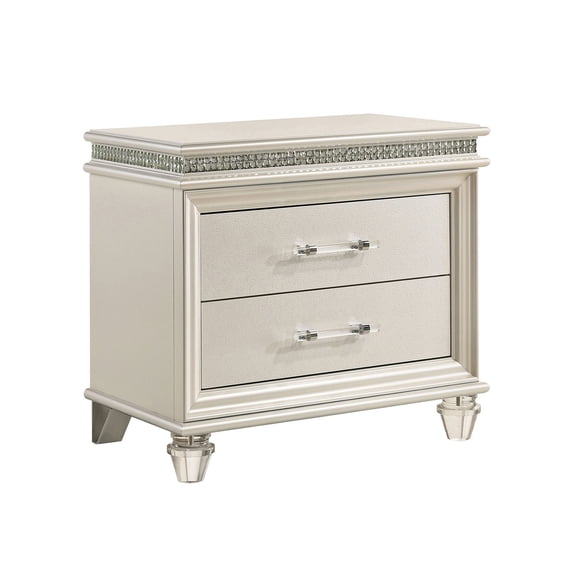 White color - Drawer storage - Bedroom space - Tidy storage solution