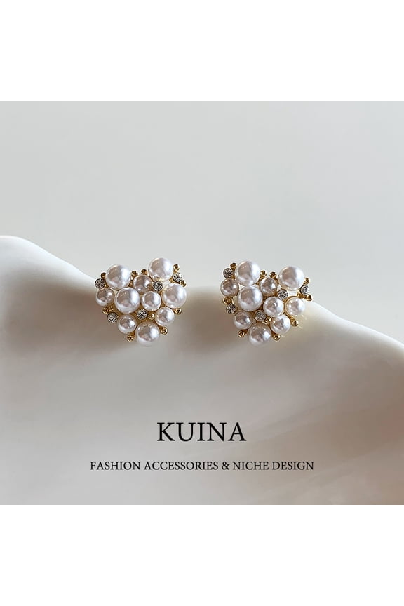White pearl love temperament earrings new explosive models senior sense of atmosphere sterling silver needle earrings niche ladies earrings