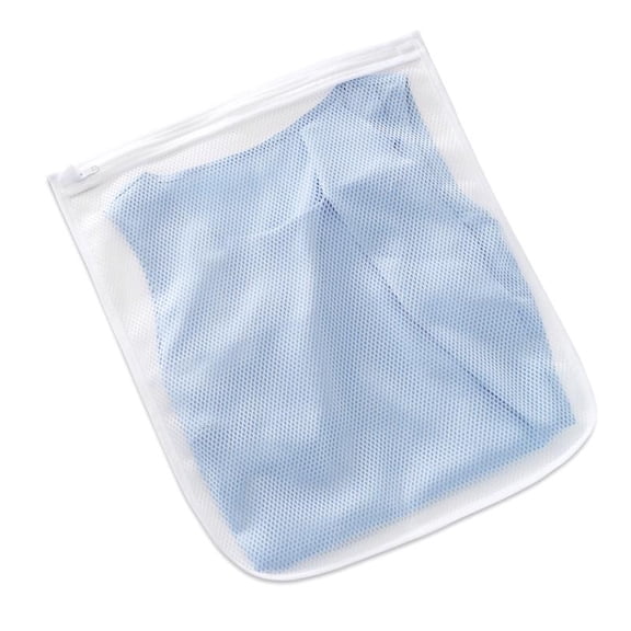 Whitmor Mesh Wash Bag 6368-7301-WHT - Zipper Closure - 1 Pack, 15 x 18 In