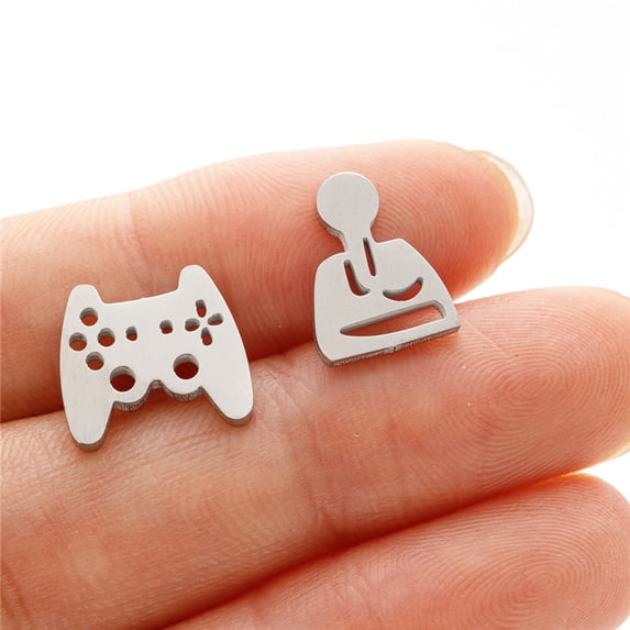 Wholesale Gothic Halloween Stainless Steel Ghost Stud Earrings for Women - Fashionable Jewelry Accessories featuring Spooky Spider and Skull Design - Perfect for Easter