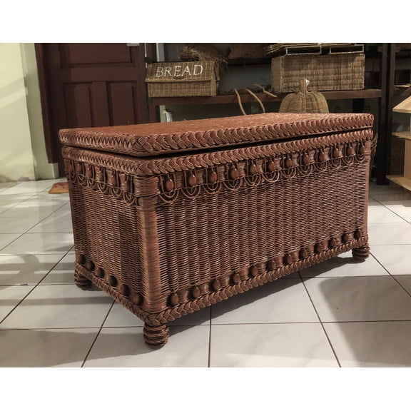 Wicker Trunk Victorian Teawash Brown Woodlined