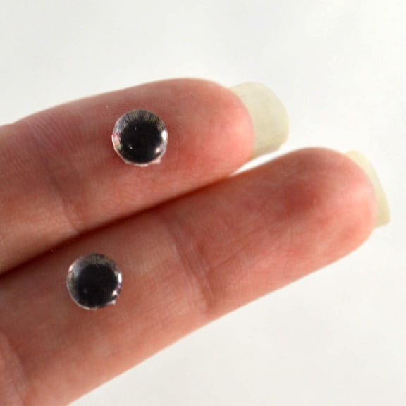 Wide Brown Round Glass Eyes