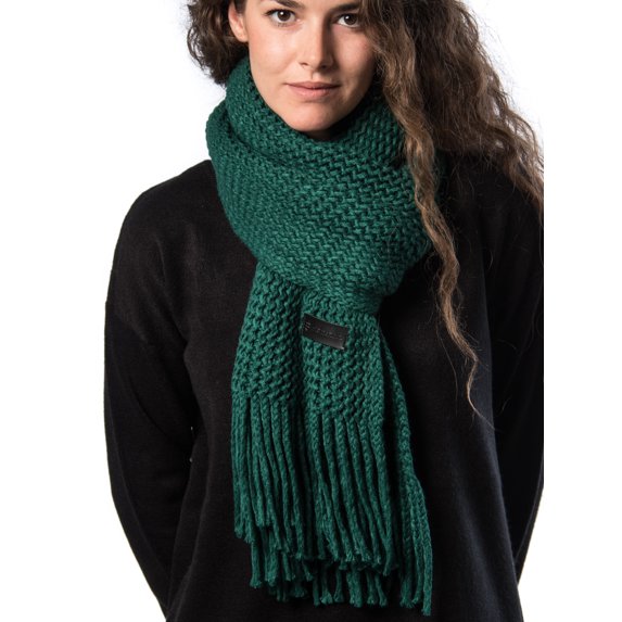 Wide Knit Ribbed Scarf