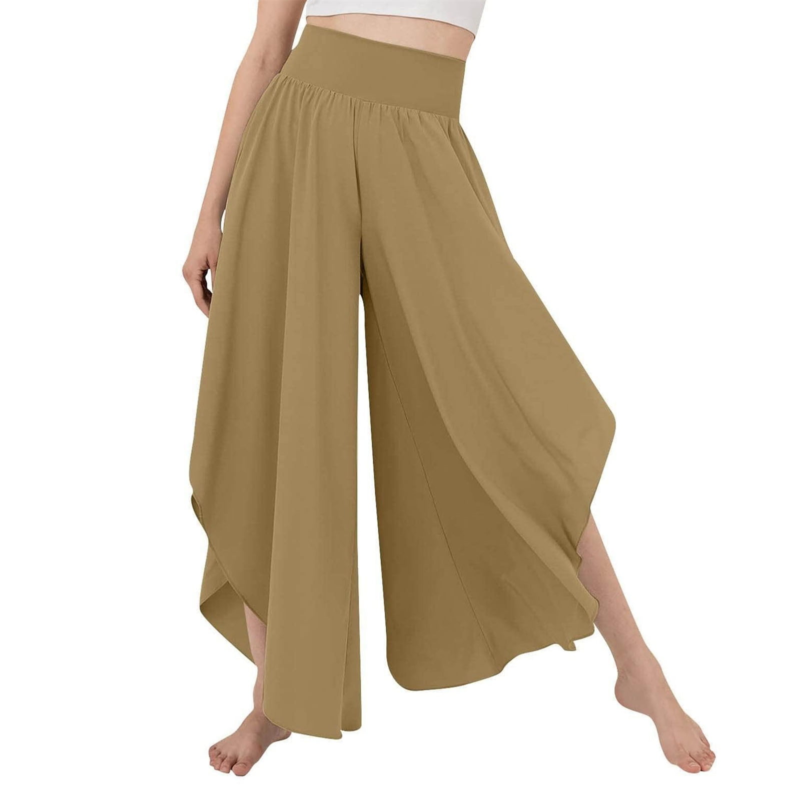 Wide leg pleated pants.