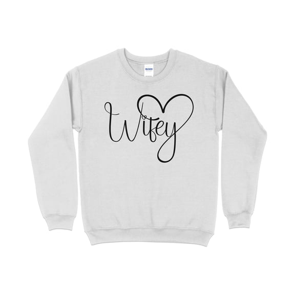 Wifey Heart Graphic Sweatshirt, Casual Comfy Love Statement Pullover, Romantic Gift for Her, Cozy Winter Apparel