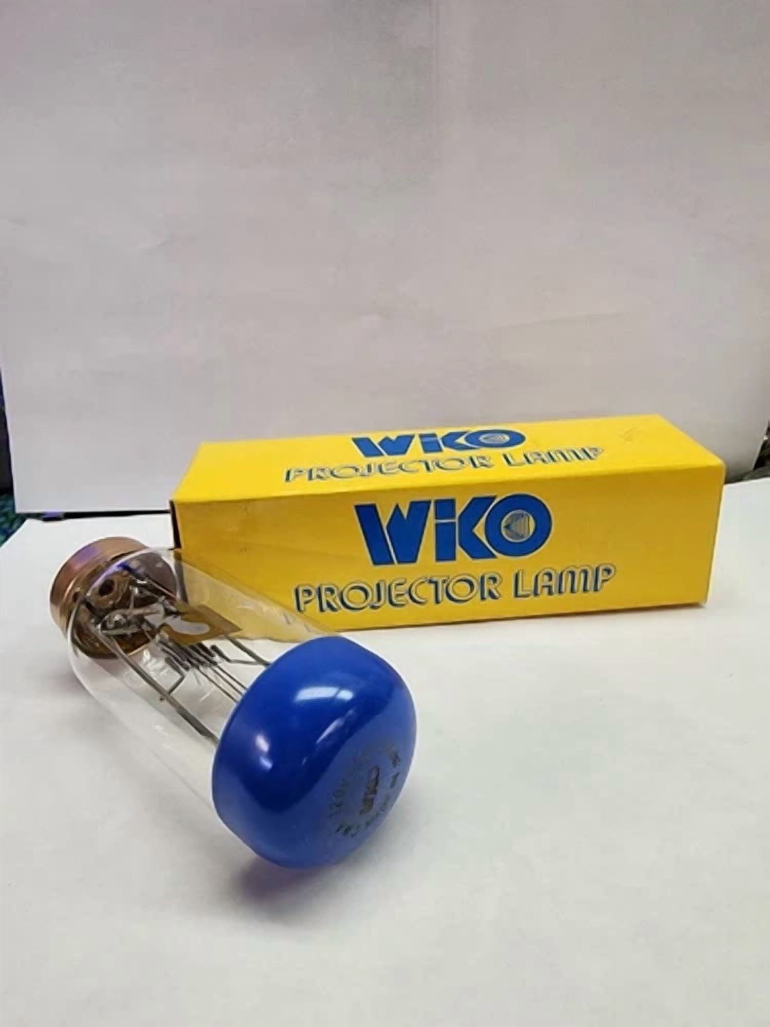 BUTTERFLY- Wiko Projector Lamp Bubl Cwa