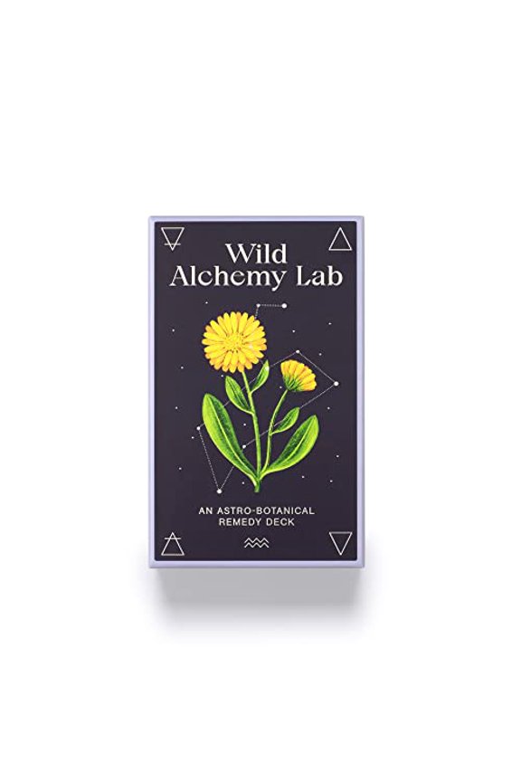 Pre-Owned Wild Alchemy Lab: An Astro-botanical Remedy Deck Paperback