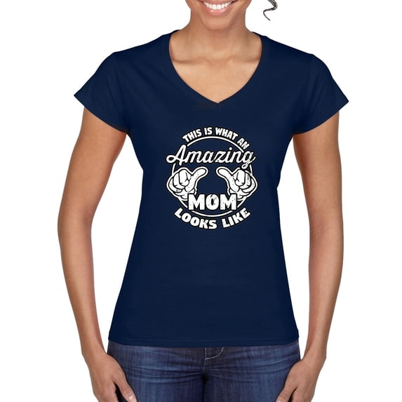 Wild Bobby, This is What an Amazing Mom Looks Like, Mother's Day, Women Standard V-Neck Tee, Navy, Large