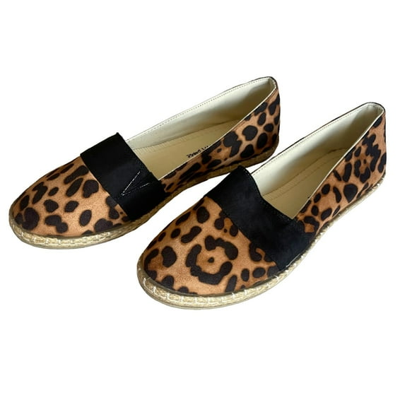 Wild Diva Tika-97 Leopard Print Closed Toe Espadrille Women's Casual Canvas Jute Flats 8.5