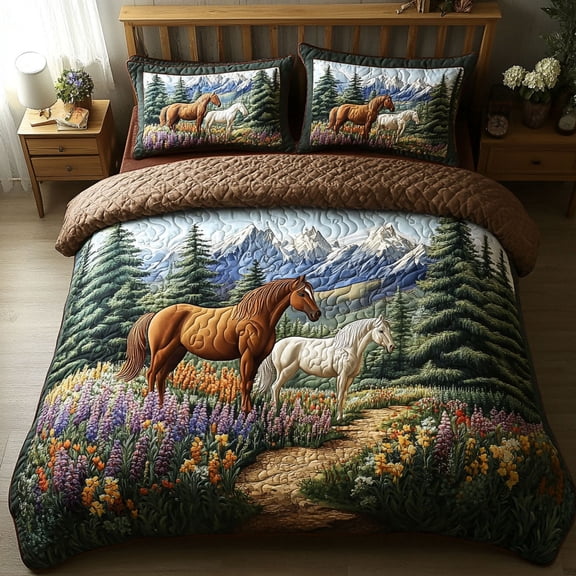 Wild Horse 3-Piece Quilted Bedding Set