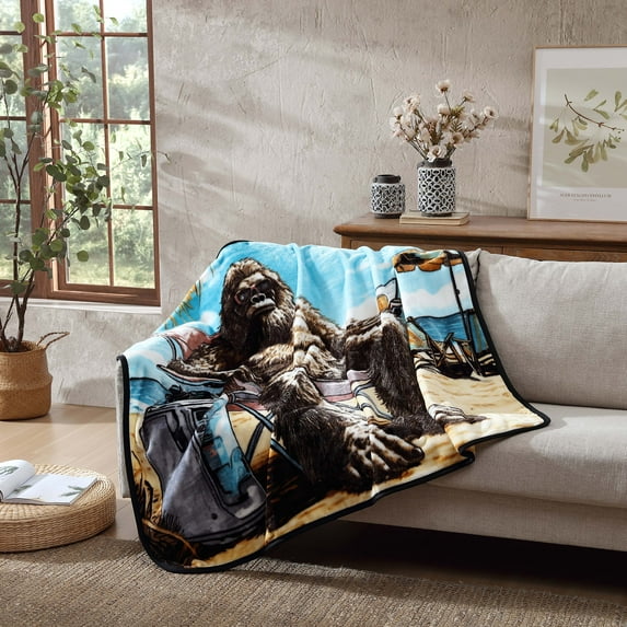 Wilderness Sasquash Throw