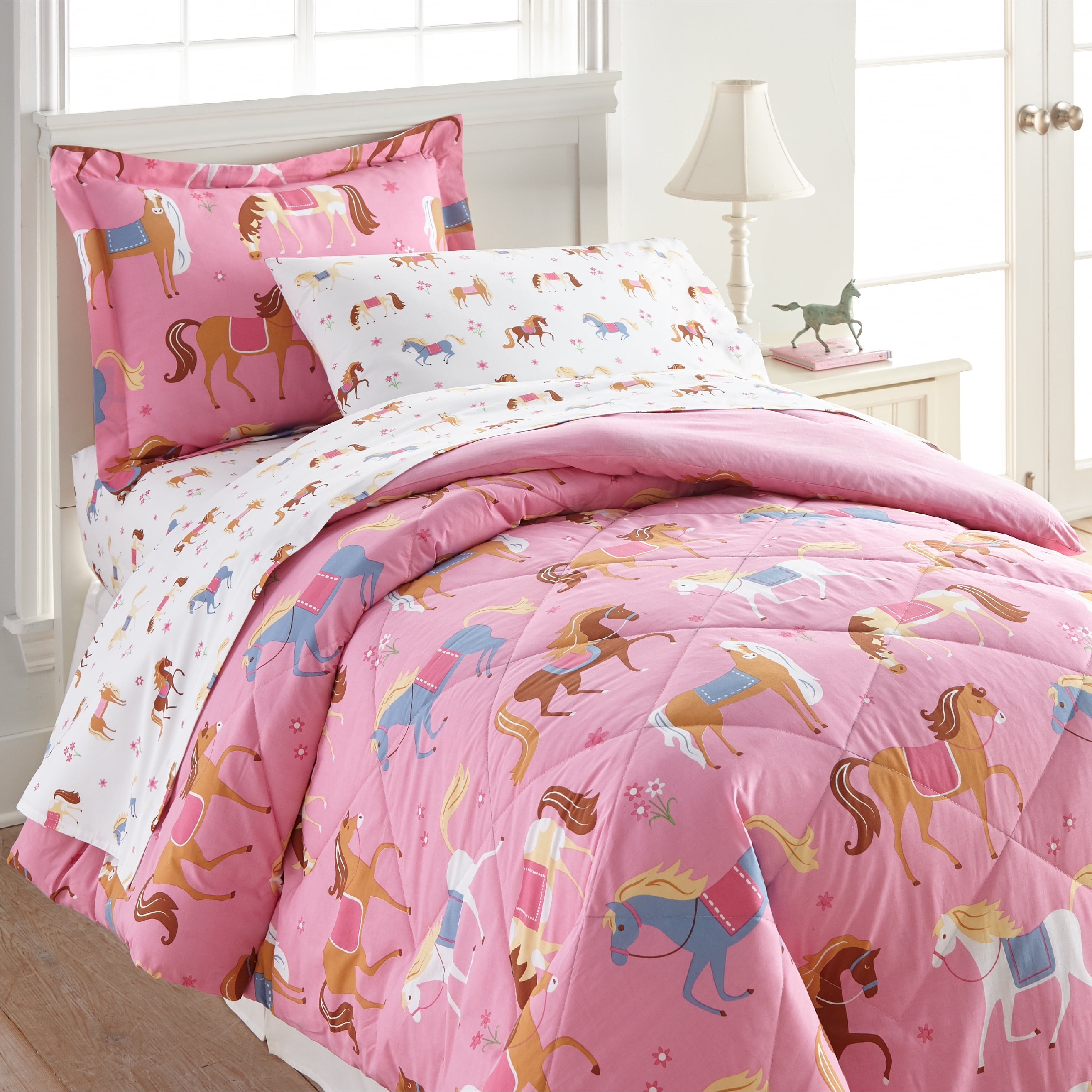 https://i5.walmartimages.com/seo/Wildkin-Kids-5-Pc-Twin-Cotton-Bed-in-a-Bag-for-Boys-Girls-Horses-Pink_233b57f8-5b02-44c1-af19-6c0ad68585ae.2952fa8c7380b84b24a41db6ff9f6851.jpeg