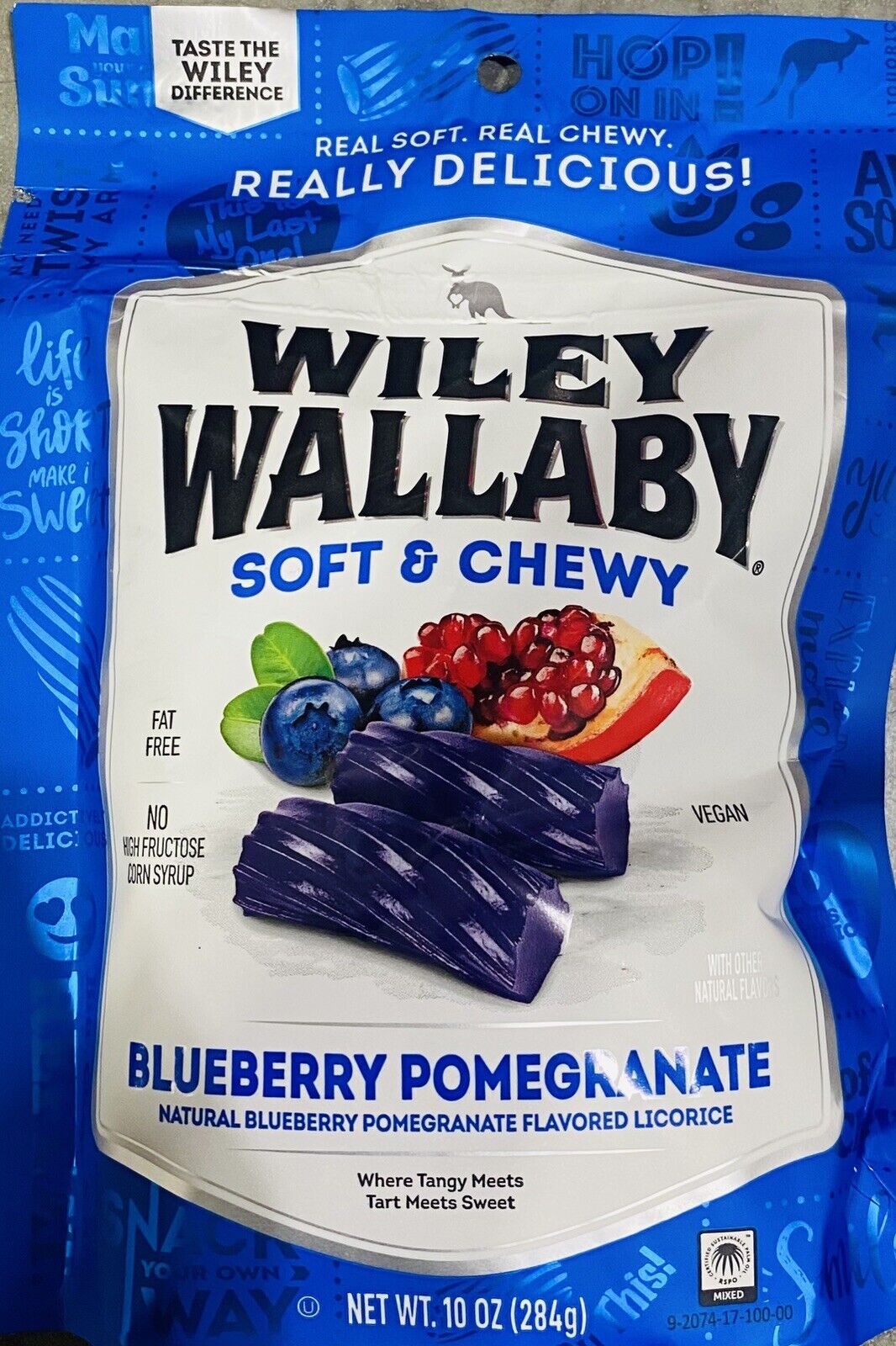 Wiley Wallaby Soft & Chewy BLUEBERRY POMEGRANATE Gourmet Licorice 10 Oz ...