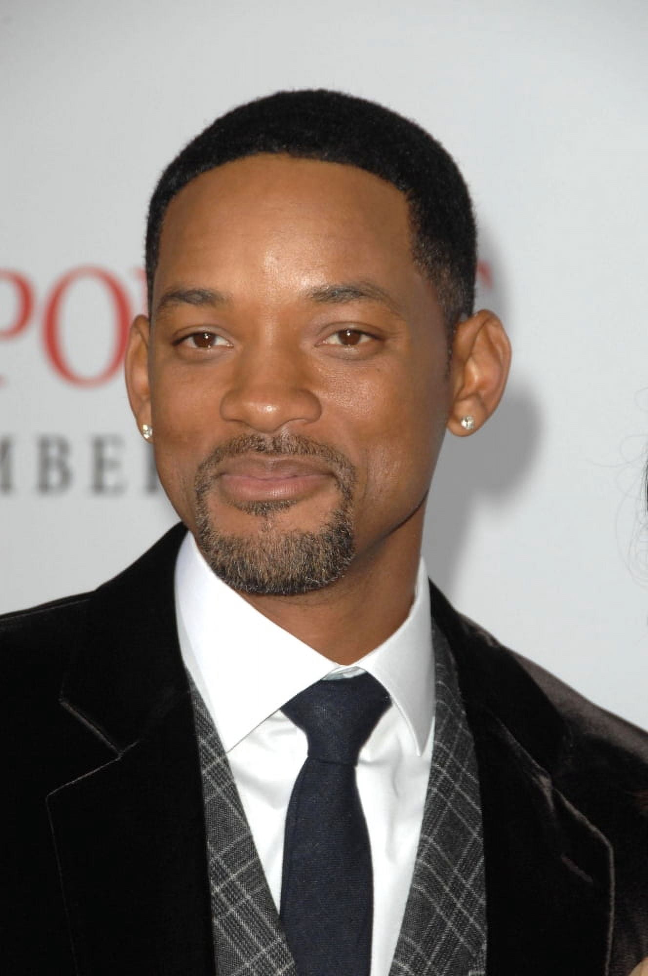Will Smith At Arrivals For Seven Pounds Premiere Canvas Art - (16 x 20)