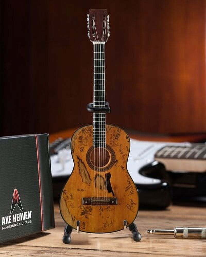 Willie Nelson Signature Trigger Acoustic Mini Guitar Replica Collectible, Axe Heaven, Gifts