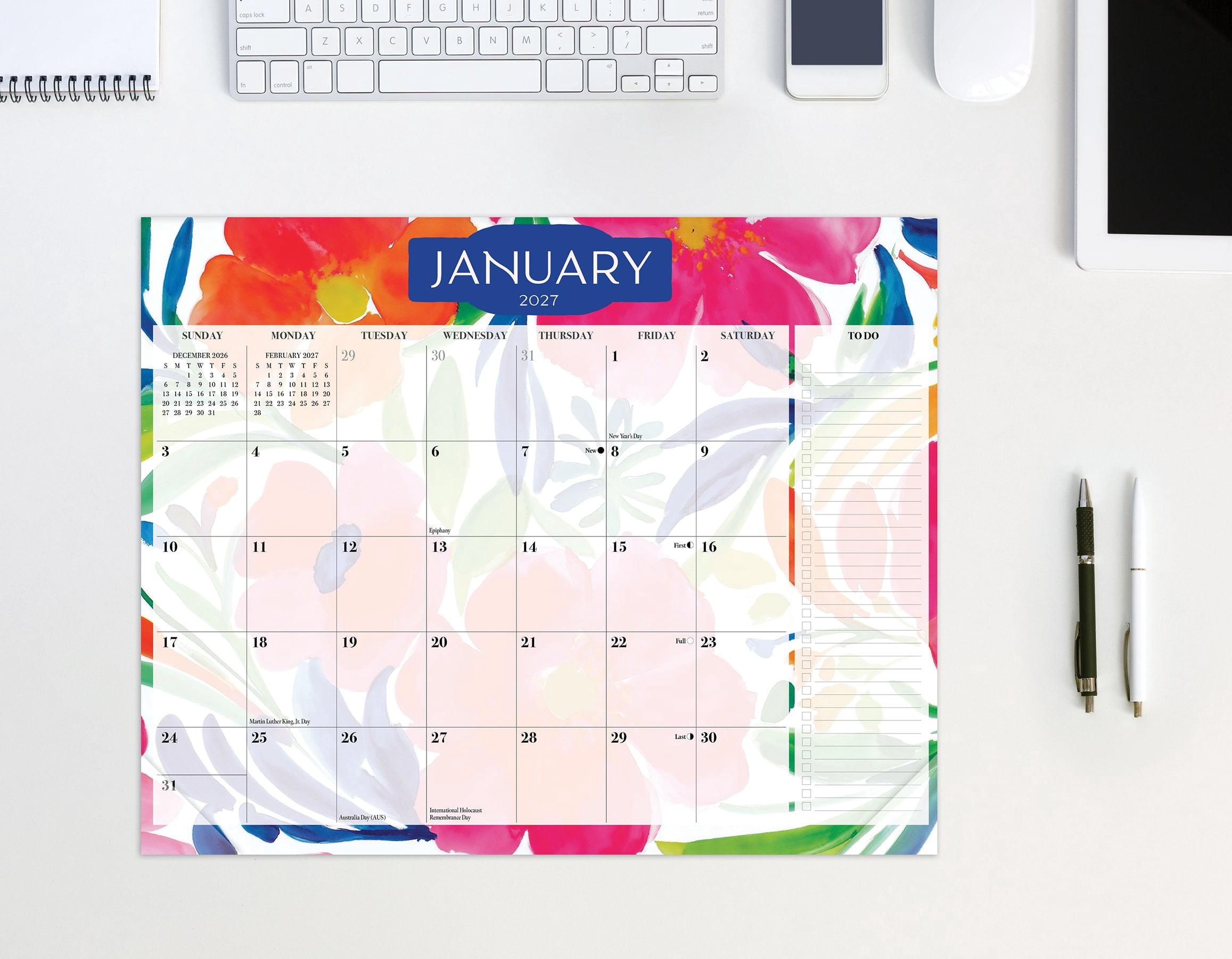 Willow Creek Press Floral 2027 10" x 8" Magnetic Wall Calendar (67055X)