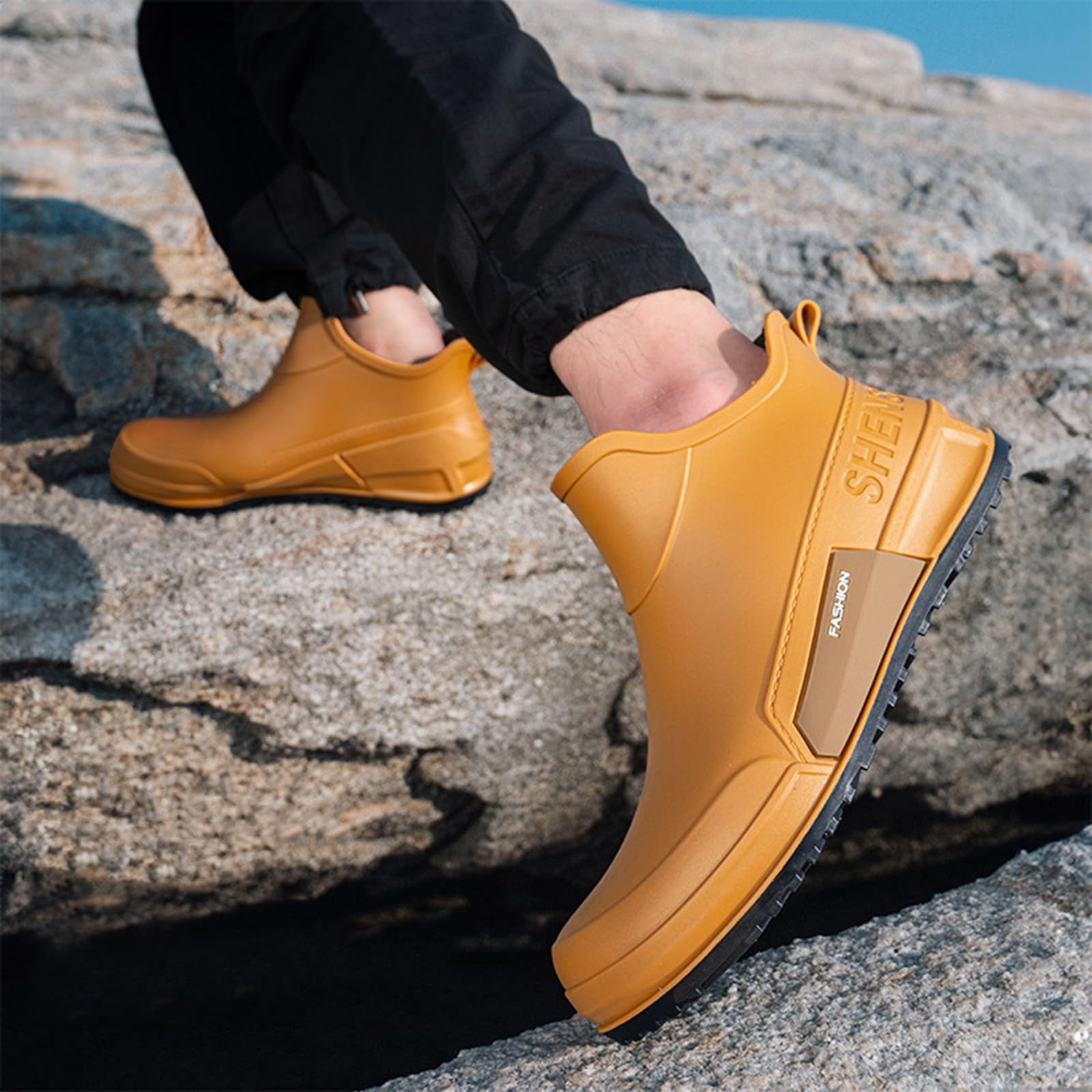 Willtoo Rain Boots for Women Fashion Walking Water Shoes,Water Resistant Ankle Rubber Boots Non-Slip Soles Mid Calf Booties Outdoor Casual Slip On Rubber