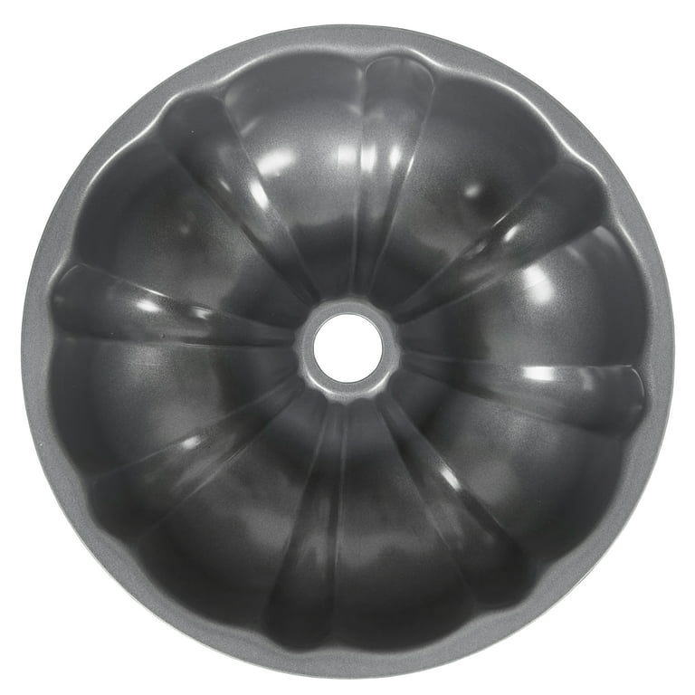 https://i5.walmartimages.com/seo/Wilton-Bake-it-Simply-Non-Stick-Fluted-Tube-Cake-Pan-9-51-Inch_474ee136-a2eb-4580-88ca-58ba55809997.5608af4a9b0006af8ff975b7aeb4d1e8.jpeg?odnHeight=768&odnWidth=768&odnBg=FFFFFF