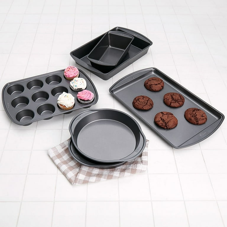 Wilton Industries Nonstick Baking Pan Set, Piece Essentials for