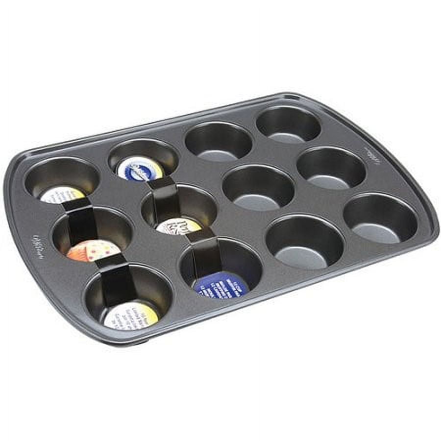 Wilton Perfect Results Muffin Pan, 12 cavity