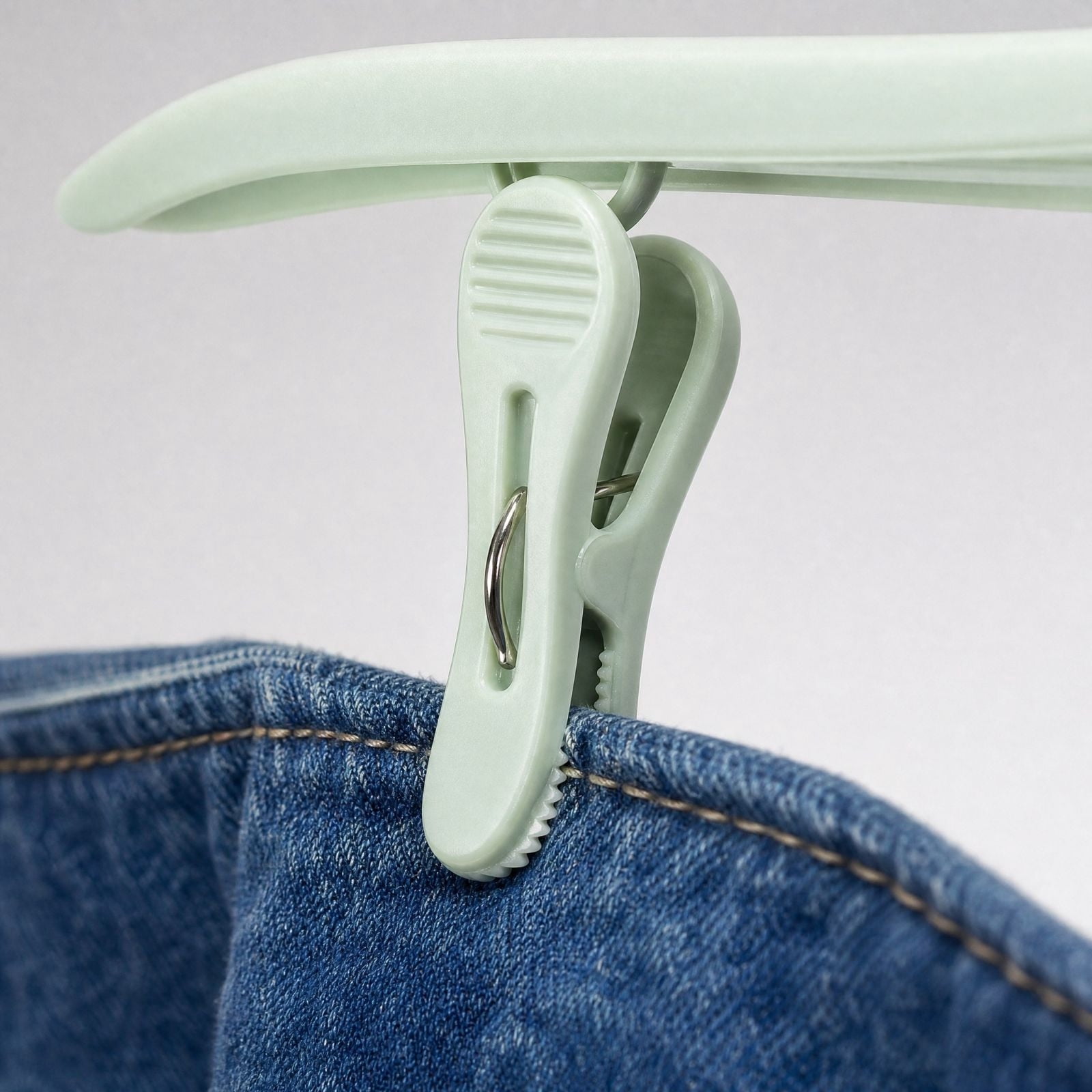 Windproof Clothes Drying Rack 8 Clips Underwear Sock Hanger Non Slip ...