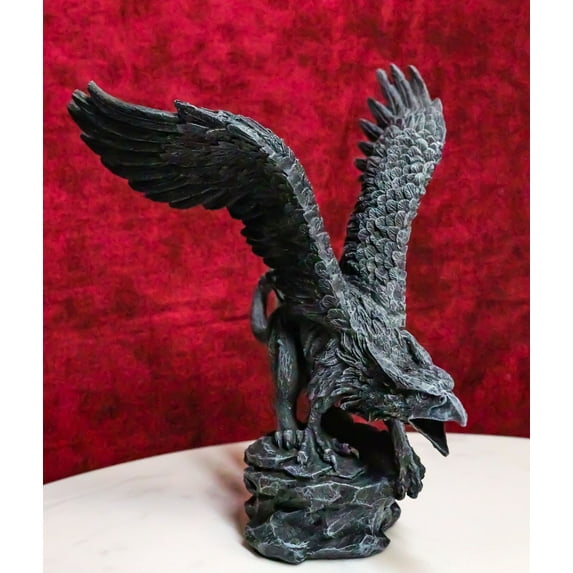 Winged Gothic Stone Griffon Griffin Eagle Lion Gargoyle Roaring Figurine