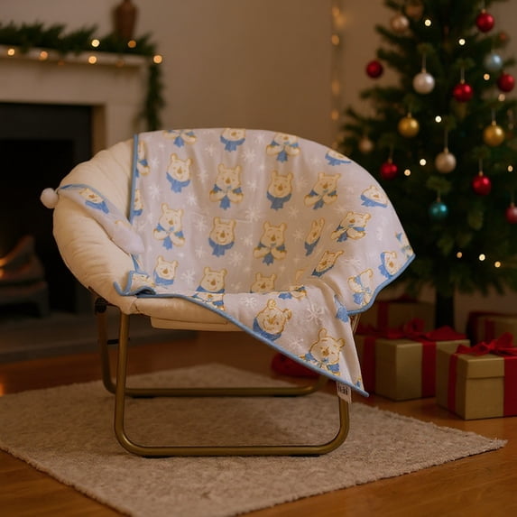 Disney Winnie The Pooh Kids Christmas Throw and Santa Hat, Blue, 40" x 50"