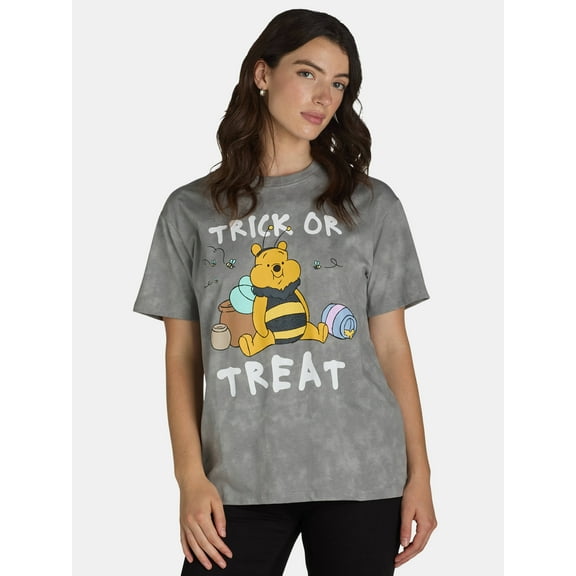 Winnie the Pooh Bee Trick Or Treat, Graphic Crew Neck Short Sleeve T-Shirt, Women's