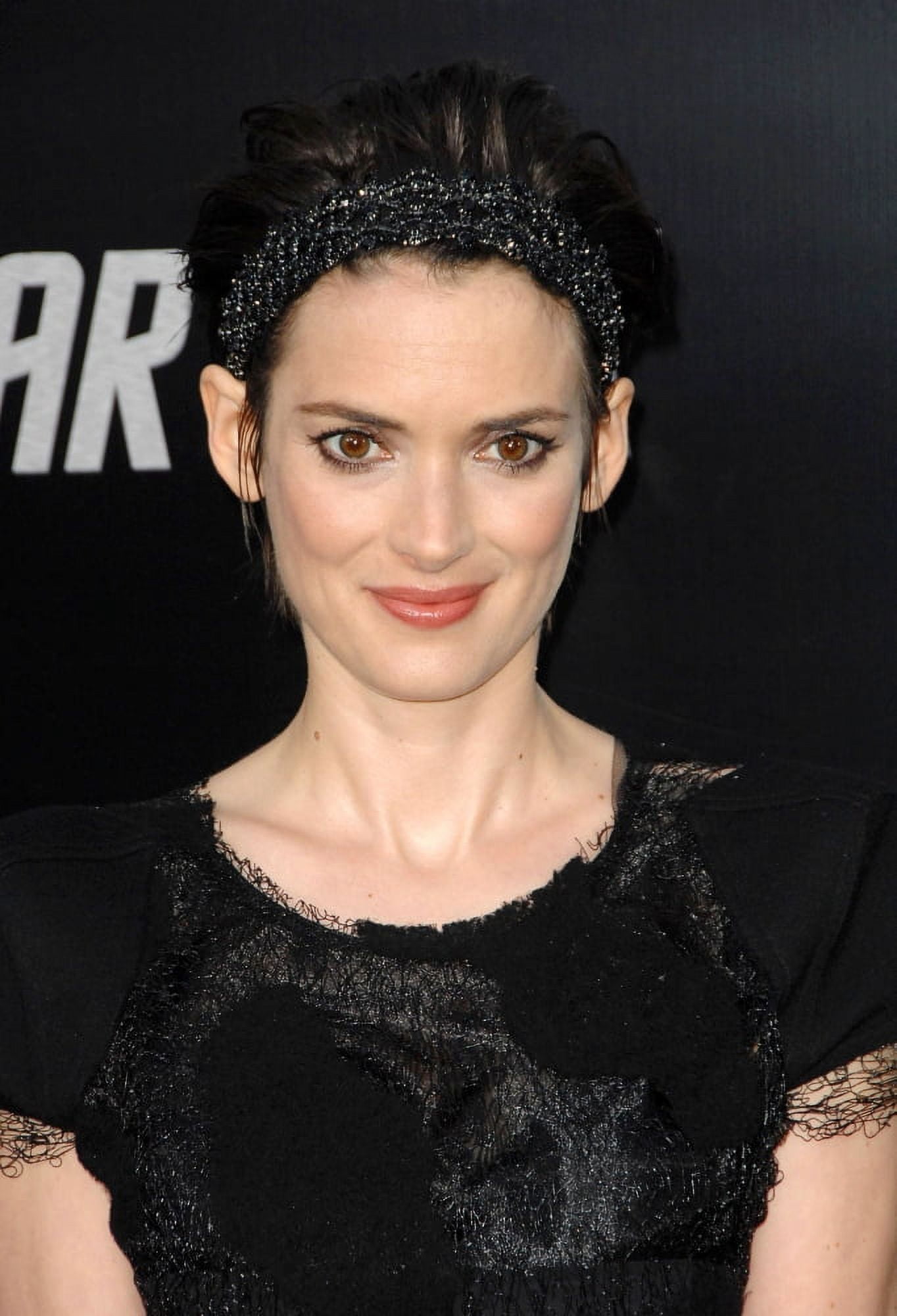 Winona Ryder At Arrivals For Premiere Of Star Trek Canvas Art - (16 x 20)