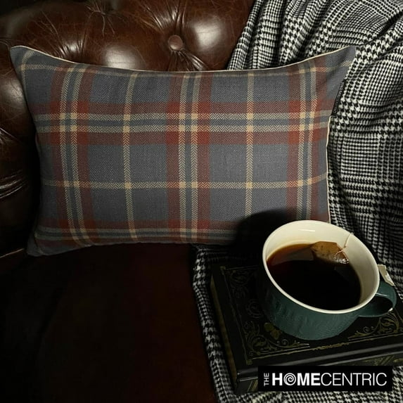 Winter Plaid Lumbar Pillow Cover, 12" x 16" Blue Velvet Pillowcase, Modern Plaid Farmhouse Buffalo Check Oblong Pillow Cover For Sofa Couch, Hotels, Living Room, Bed Room - Plaidflow Blue