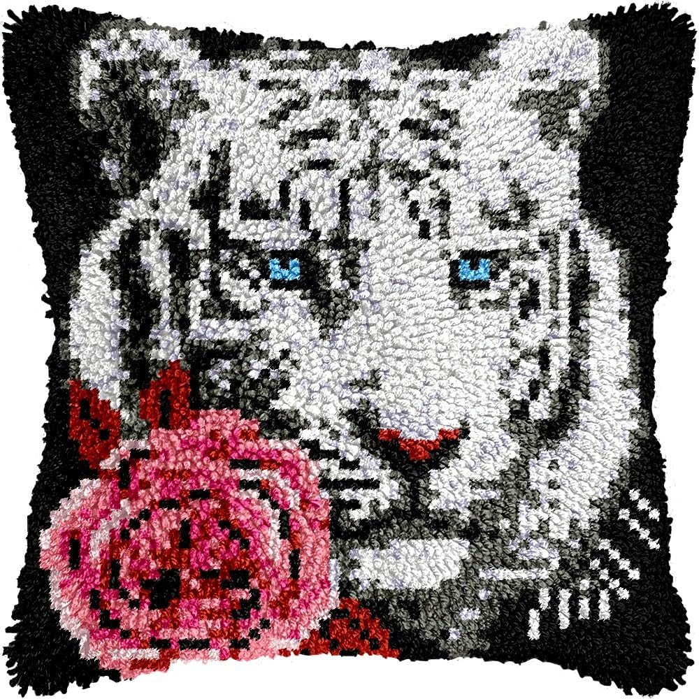 Winter & Rose Latch Hook Pillow Kits for DIY Throw Pillow Cushion Embroidery Latch Hooking Pillowcase Kits with Preprinted Canvas Crochet Yarn Kits for Home Decor 17''X 17''(d323)