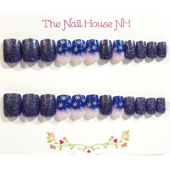 Winter Snowflake Sparkle Extra Short Square Press On Nails - 24 Pieces - Artificial Nail Kit
