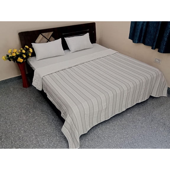 Winter Warm Quilt Striped Cotton Batting Quilt: Handmade Jaipuri Razai Kantha, Queen Size