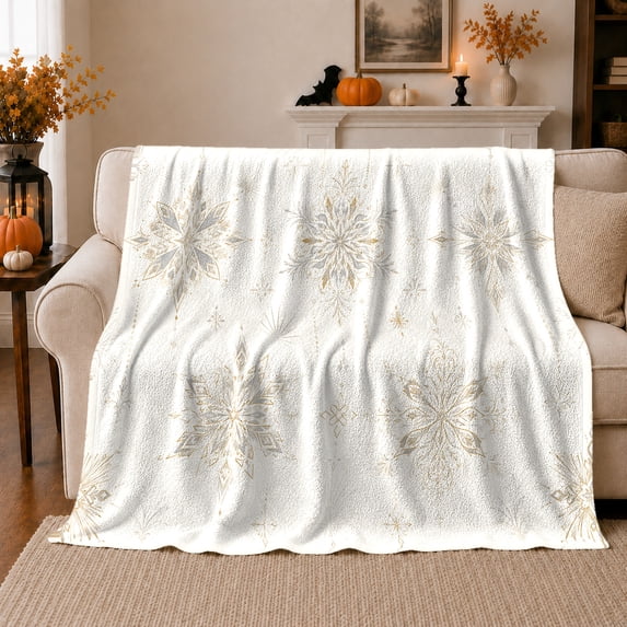 Winter Wonderland Elegant Snowflake, Festive Holiday Scene, Warm Flannel Blanket for Living Room and Family Room, Art Lovers Housewarming Gift, Festive Home Decor