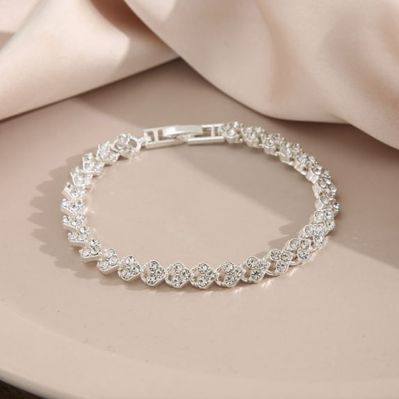 Wioihee Bracelets for Women Diamond Bracelet Girls Dainty Bracelet Jewelry Mother's Day Gift for Christmas gift