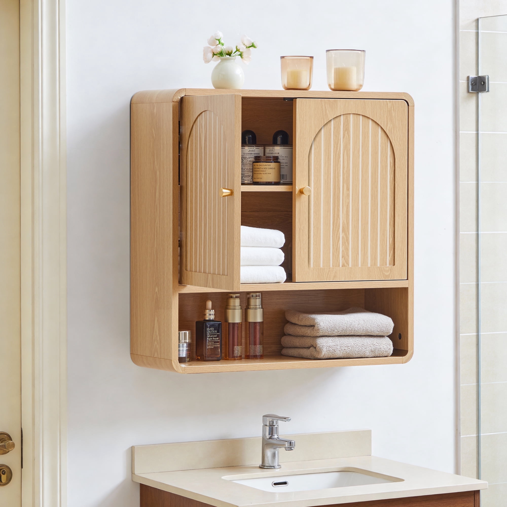 Wirrytor Modern Fluted Medicine Cabinet Storage, Wooden Bathroom Wall Cabinet with Hanging Rod Adjustable Shelf, Natural Oak