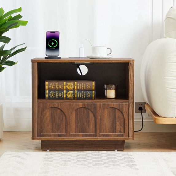 Wirrytor Nightstand, Fluted Bed Side Table with Charging Station, Modern End Side Table for Bedroom Furniture Living Room Sofa, Night Stand with Storage Drawers and Large Open Shelf, brown