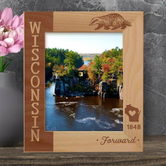 Wisconsin Personalized Wooden Frame 8" x 10" Brown (Vertical)