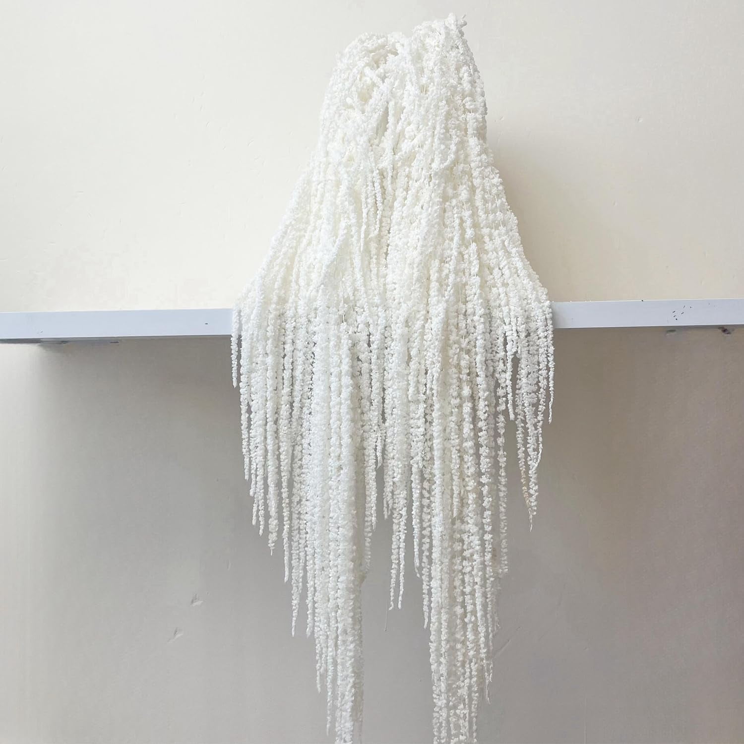Wisteria Vine Hanging Flowers: 5Pcs Real Preserved Dried Amaranthus Flowers for Wedding, Flower Arrangement, Vase, 23"-26" Hanging Wisteria Flowers for Arch Decor Home Decor (White)